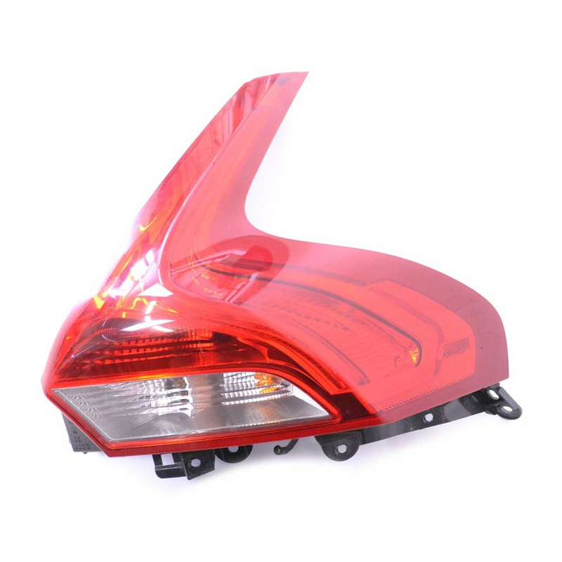 31395845 Suku Cadang Mobil Lampu Belakang Kanan Belakang Warna Standar