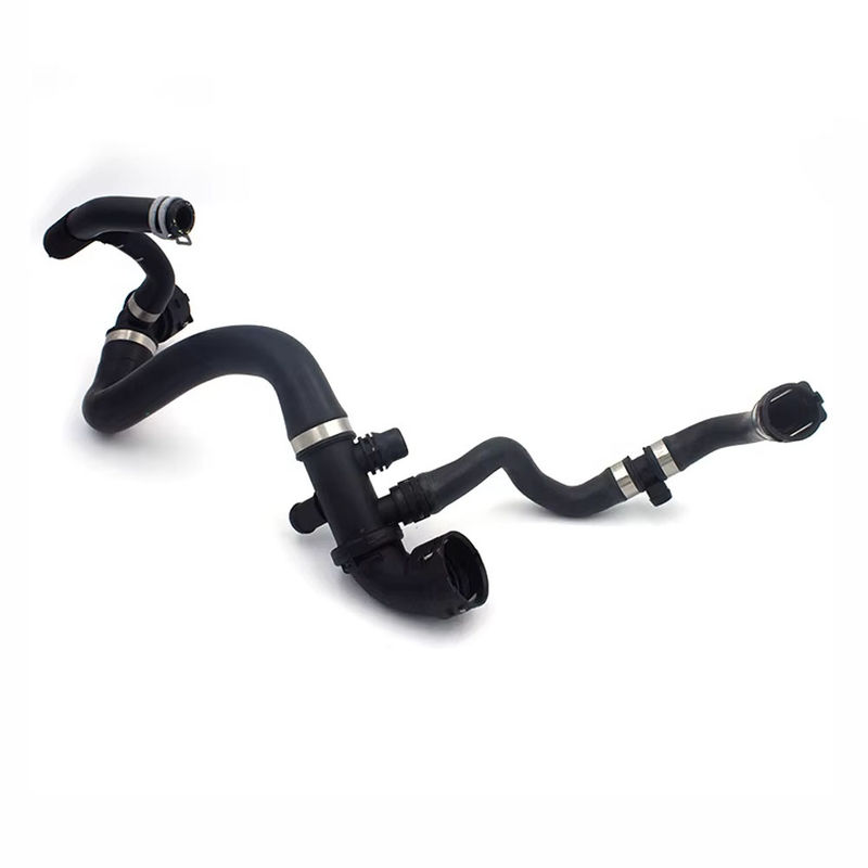 Womala Bagian Otomotif berkualitas tinggi OE 32224820 Radiator Pipa air pendingin Selang (bawah) untuk bagian Auto Parts V40 S60L XC60