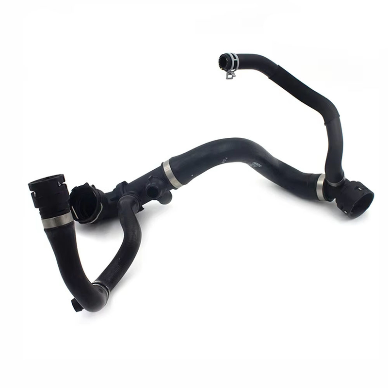 Womala Bagian Otomotif berkualitas tinggi OE 32224820 Radiator Pipa air pendingin Selang (bawah) untuk bagian Volvo V40 S60L XC60