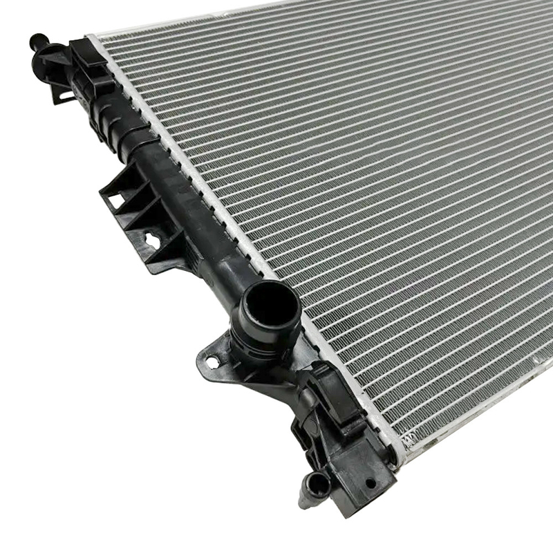 WOMALA Radiator LR070463 untuk Land Rover Discovery Spor Range Rover Evoque 2020