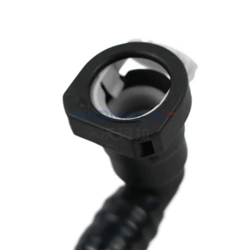 Pipa Oli Transmisi Suku Cadang Otomotif Womala OE 30748822 untuk Auto Parts S40 C30 V50 C70