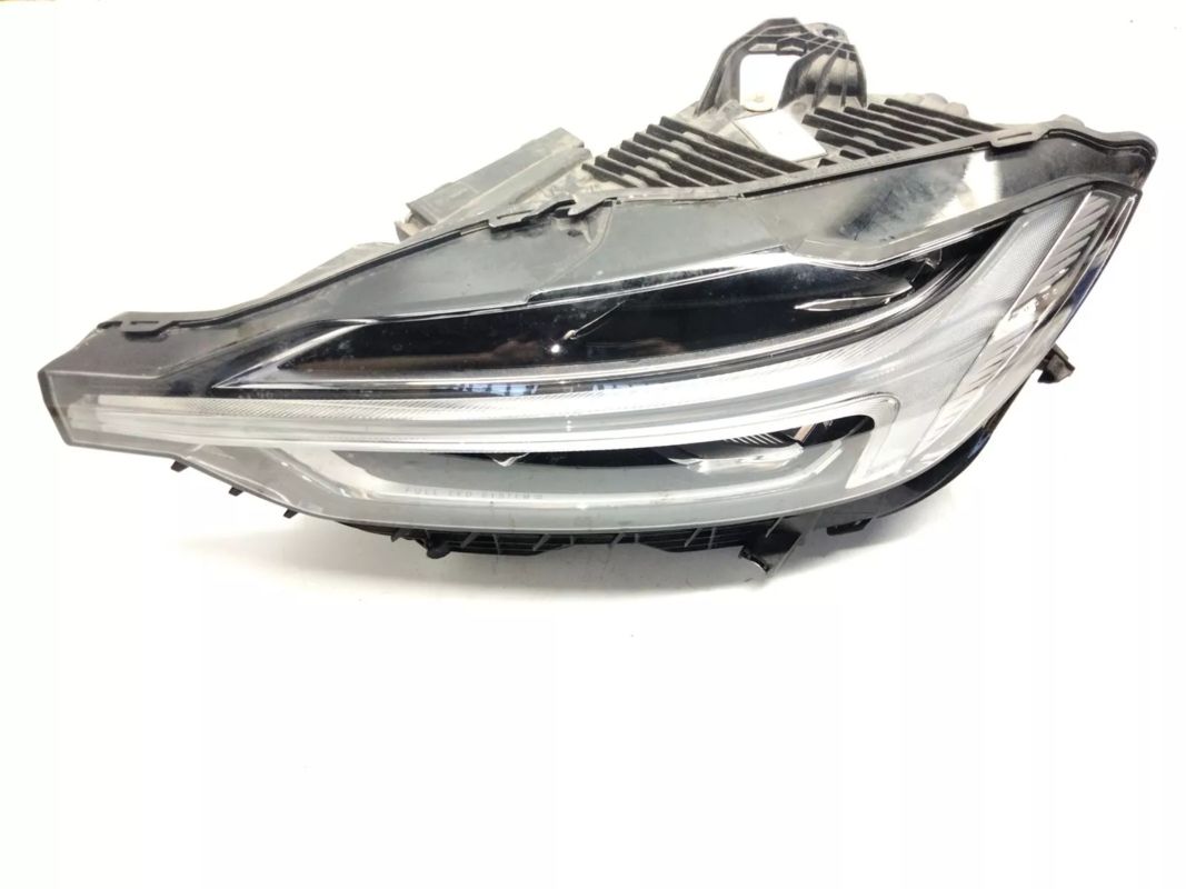 Lampu depan Womala OE 31656554 Lampu depan untuk Auto Parts XC60 18- suku cadang mobil