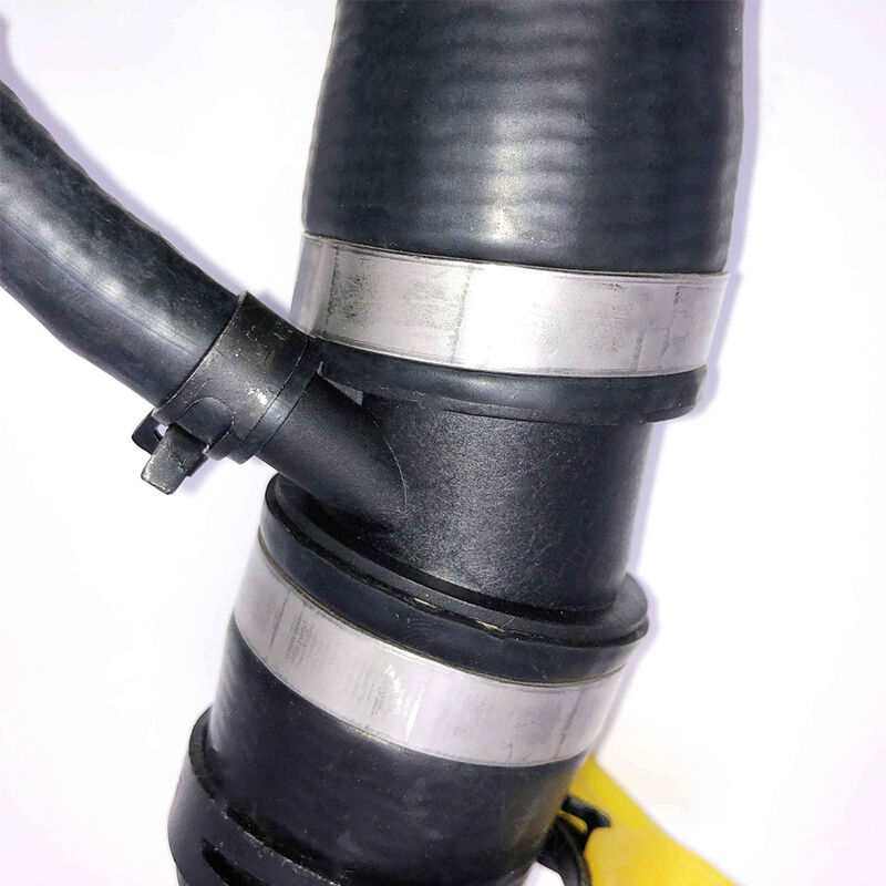 Pipa pendingin termostat Womala LR049990 untuk Land Rover LR4 Discovery 5 Range Rover Sport